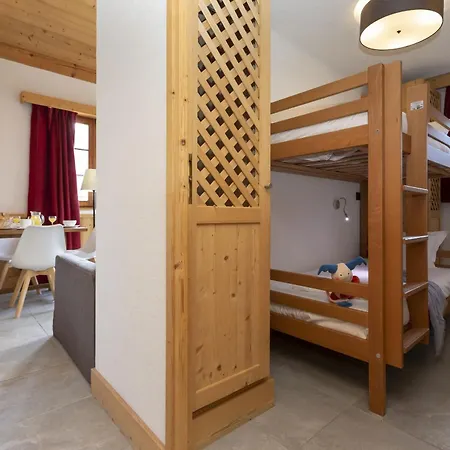 Résidence Prestige Odalys Les Fermes De Aparthotel