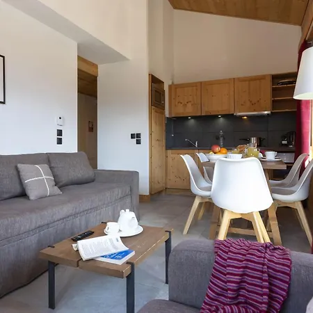 Aparthotel Residence Odalys Les Fermes De Chatel Chatel