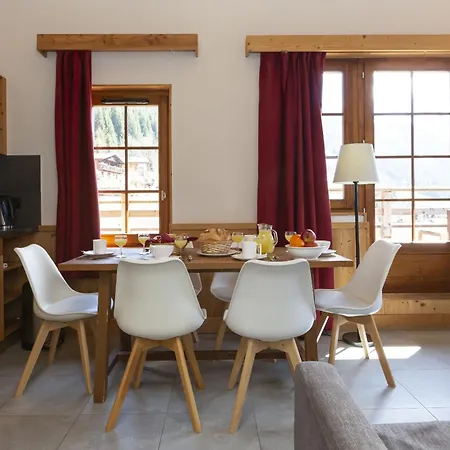 Résidence Prestige Odalys Les Fermes De Châtel